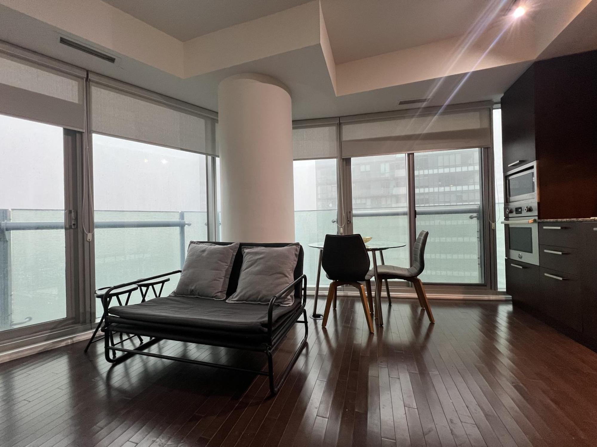 Grand Royal Suites トロント 部屋 写真